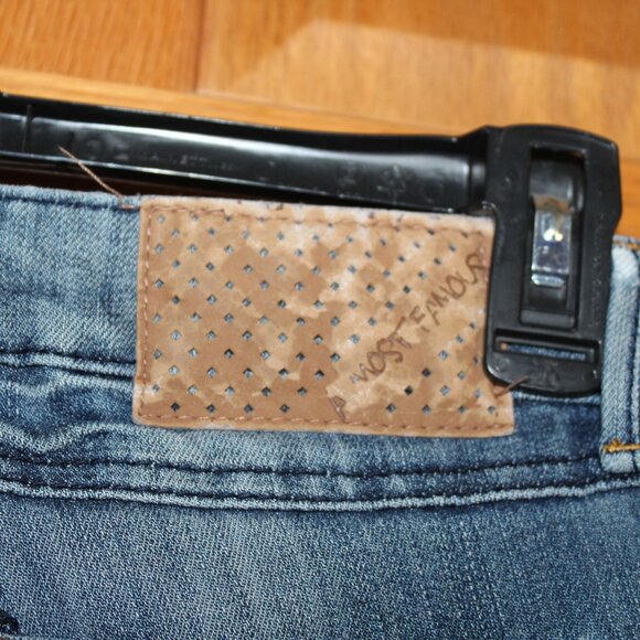 Almost Famous Size 3 Juniors Distressed Blue Jean Pants - Picture 9 of 14